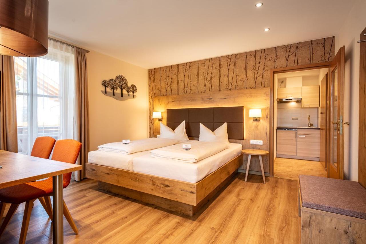 Boutique Hotel Angerer 뮈르나우암슈타펠지 외부 사진
